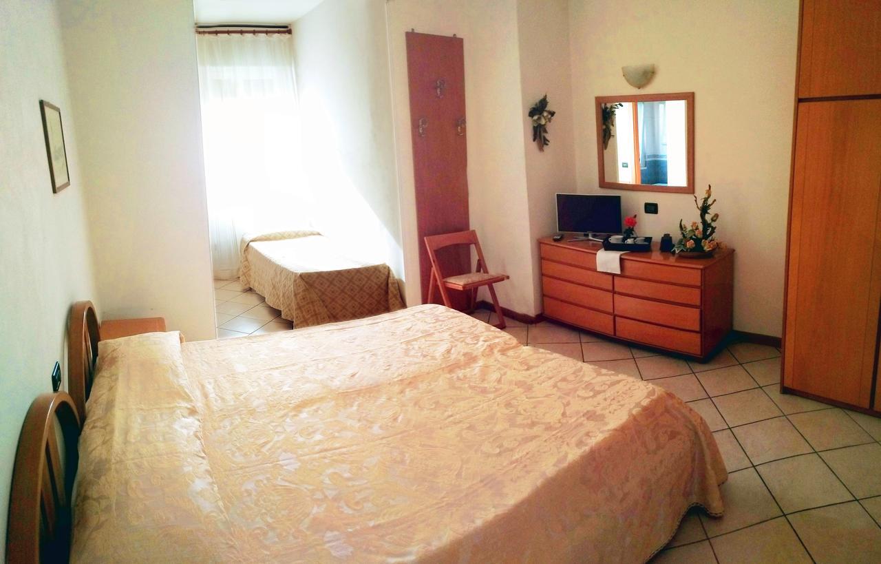 סריאטה Hotel Ponte Autostrada מראה חיצוני תמונה