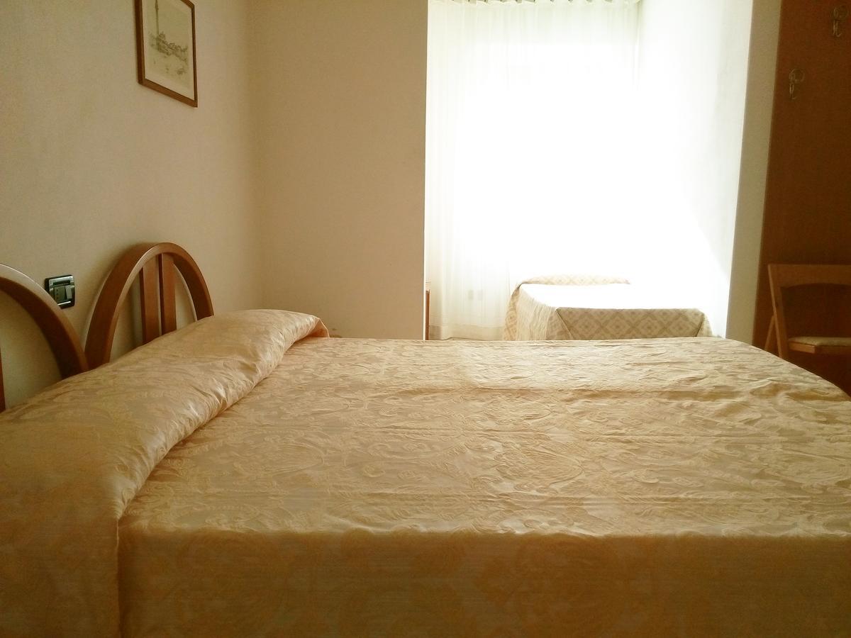סריאטה Hotel Ponte Autostrada מראה חיצוני תמונה