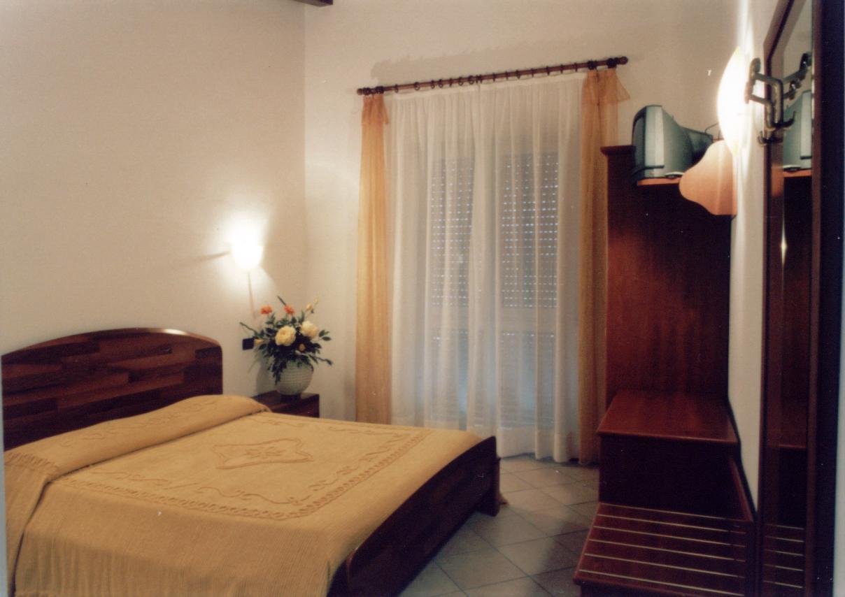 סריאטה Hotel Ponte Autostrada מראה חיצוני תמונה