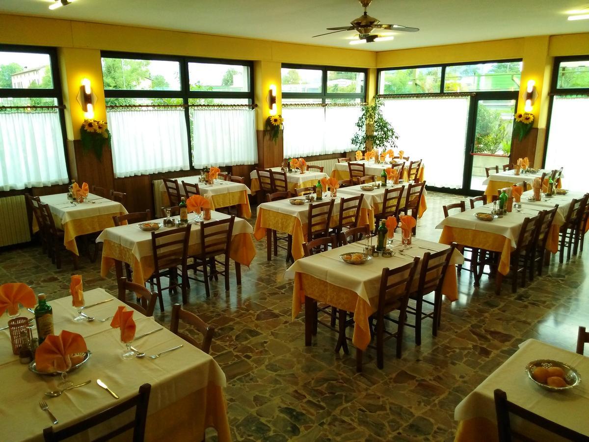 סריאטה Hotel Ponte Autostrada מראה חיצוני תמונה